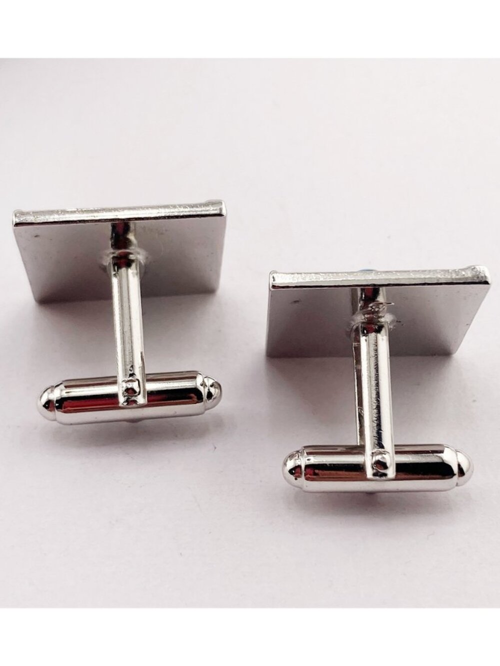 ANSON Vintage gold flecked turquoise lucite silver tone metal square cuff links - Picture 10 of 10